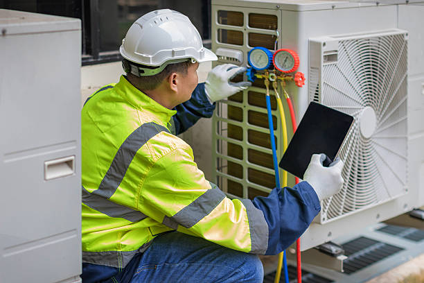 Professional Hvac technician working in Lemoyne, PA
